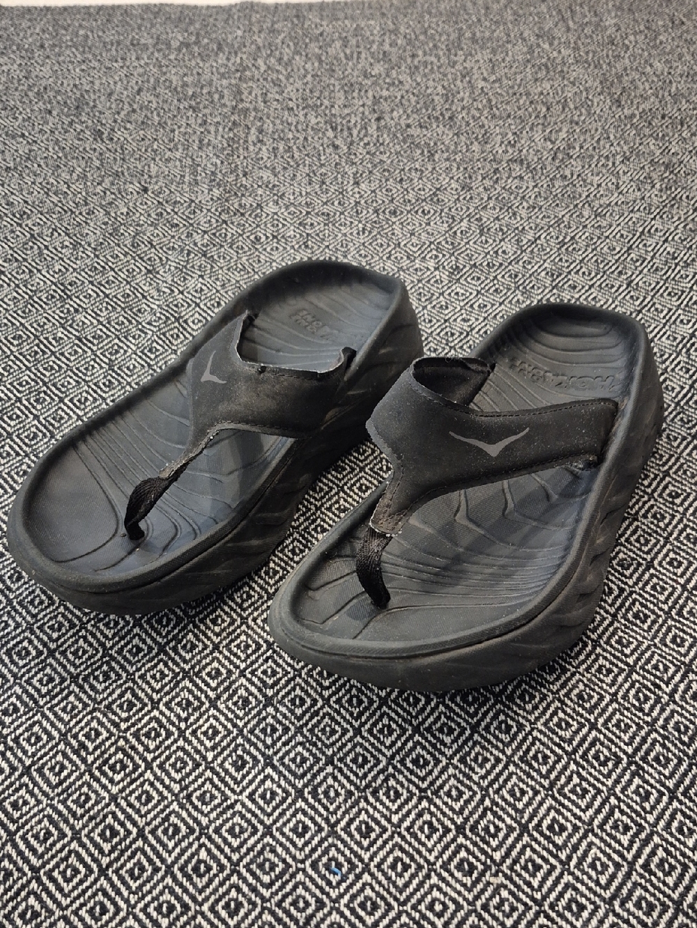 Hoka Ora Recovery Flip-Flops Size 7 Women's